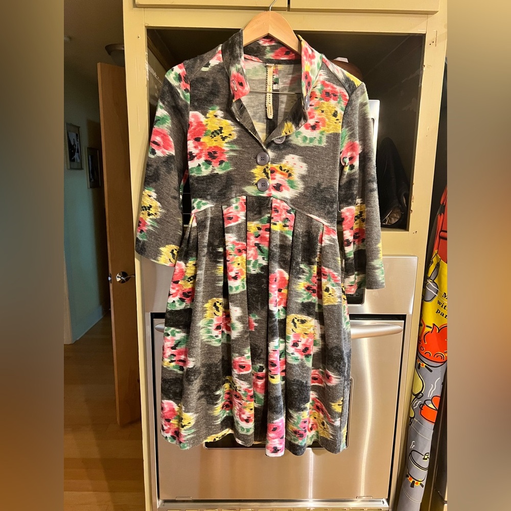 NWOT Uncle Frank Knit Floral Dress Sz. XS
MSRP:$154